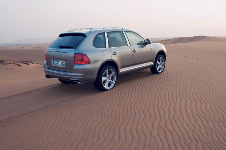 2006 Porsche Cayenne Turbo S Picture