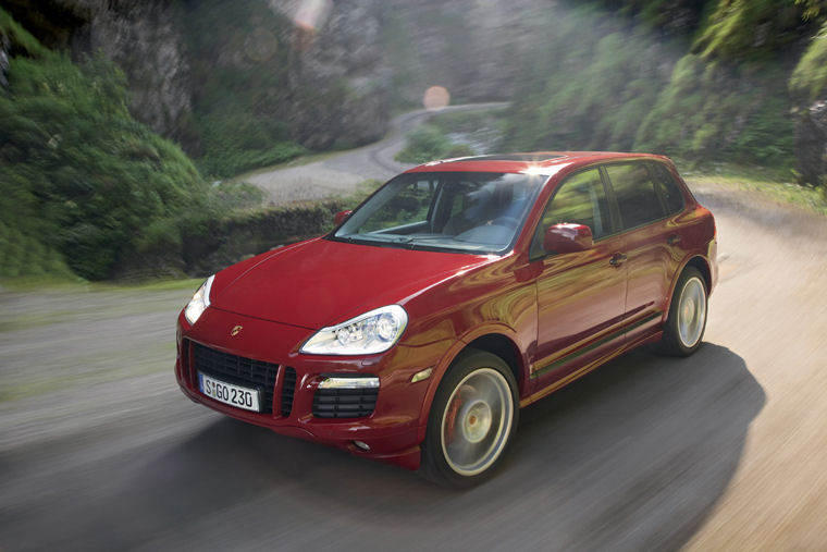 2009 Porsche Cayenne GTS Picture