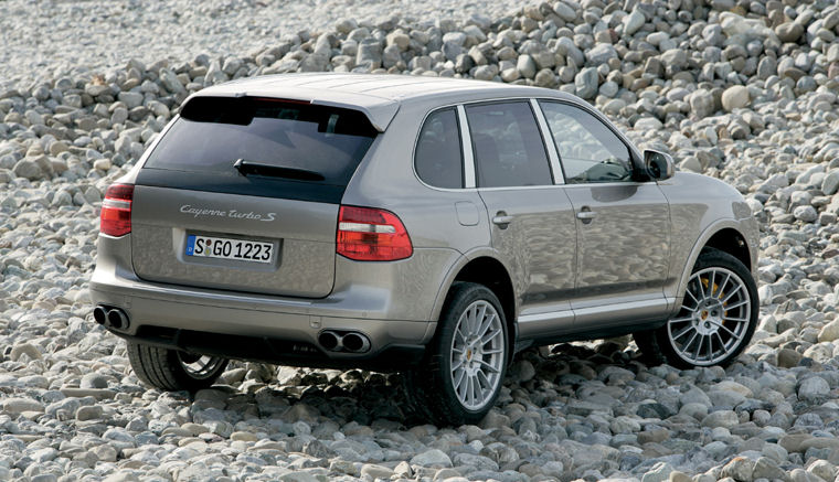 2009 Porsche Cayenne Turbo S Picture