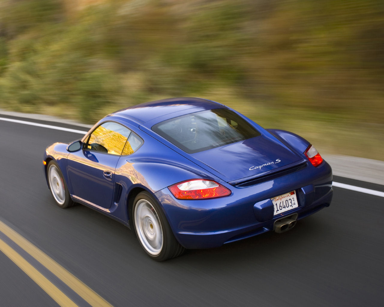 Porsche Cayman Desktop Wallpaper