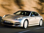 Porsche Panamera Desktop Wallpaper