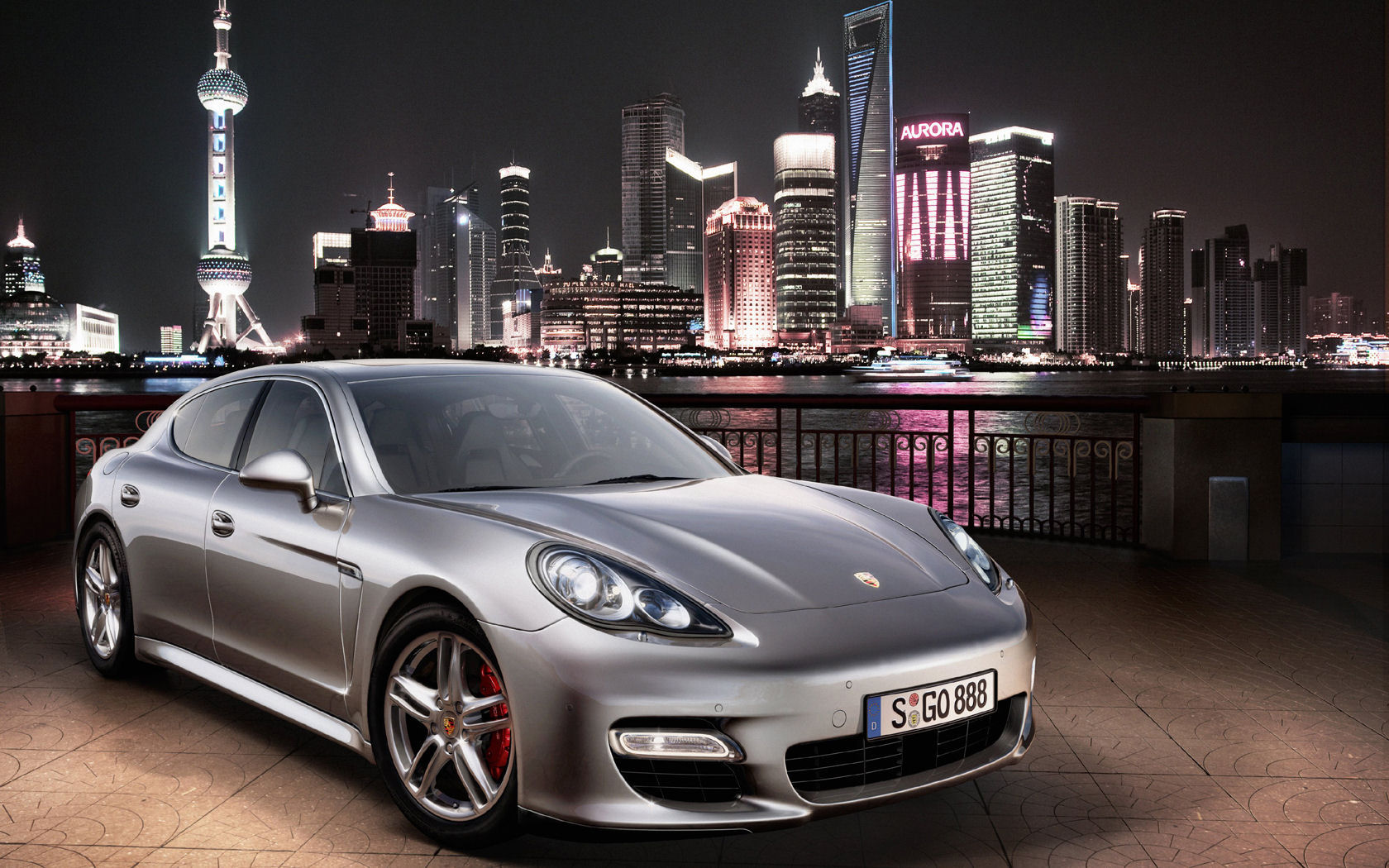 Porsche Panamera Desktop Wallpaper