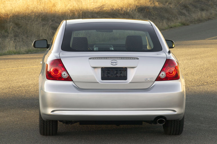 2005 Scion tC Picture