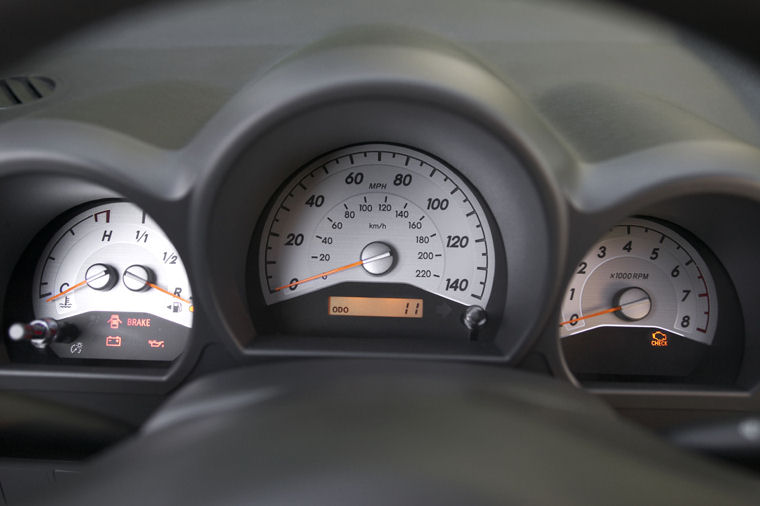 2005 Scion tC Gauges Picture