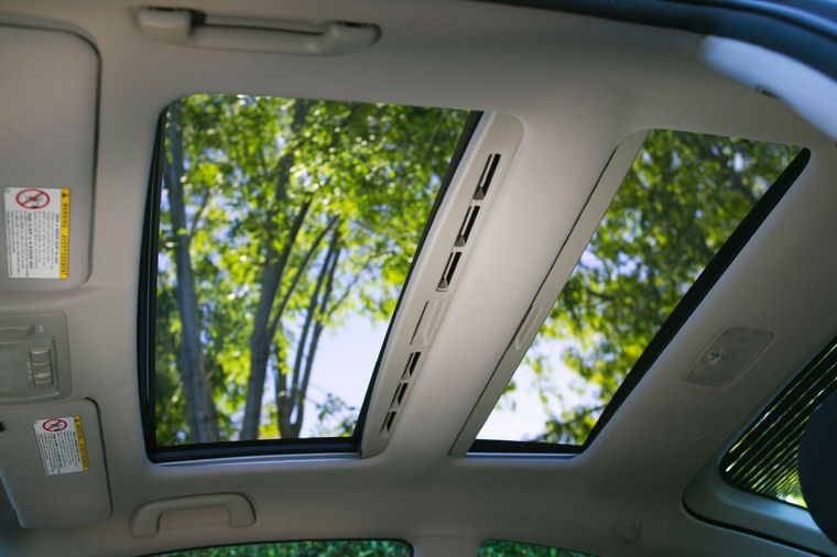 2007 Scion tC Sunroof Picture