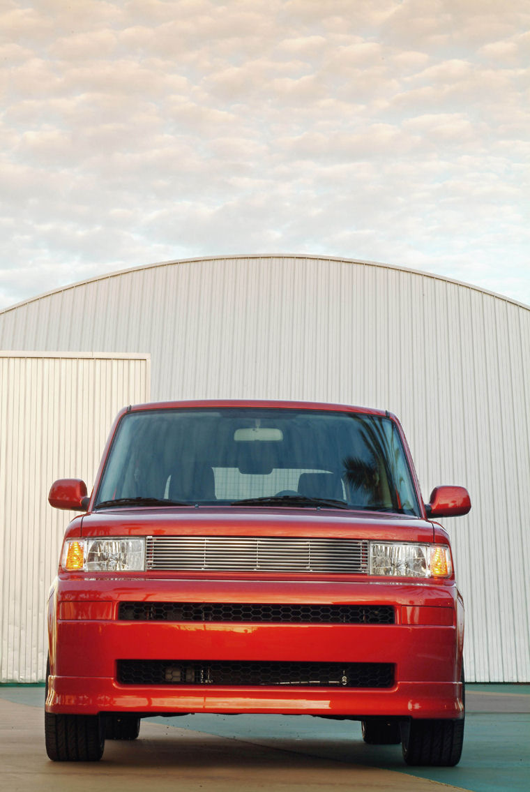 2004 Scion xB Release Series 1.0 Picture