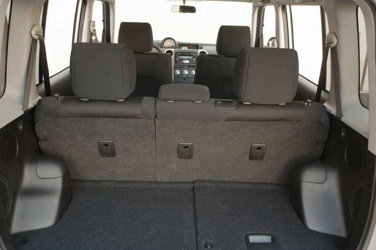 2004 Scion xB Trunk Picture