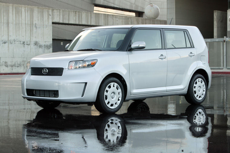 2008 Scion xB Picture