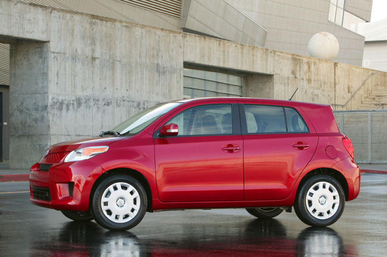 2009 Scion xD Picture