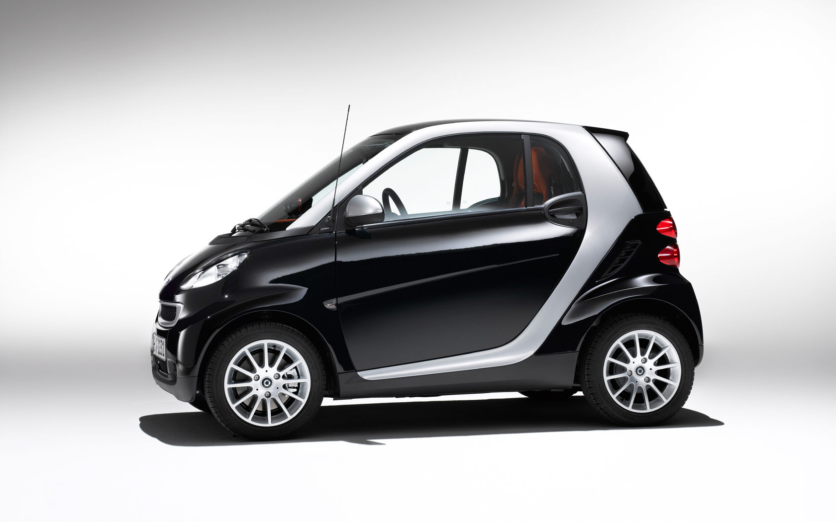 Smart Fortwo Desktop Wallpaper