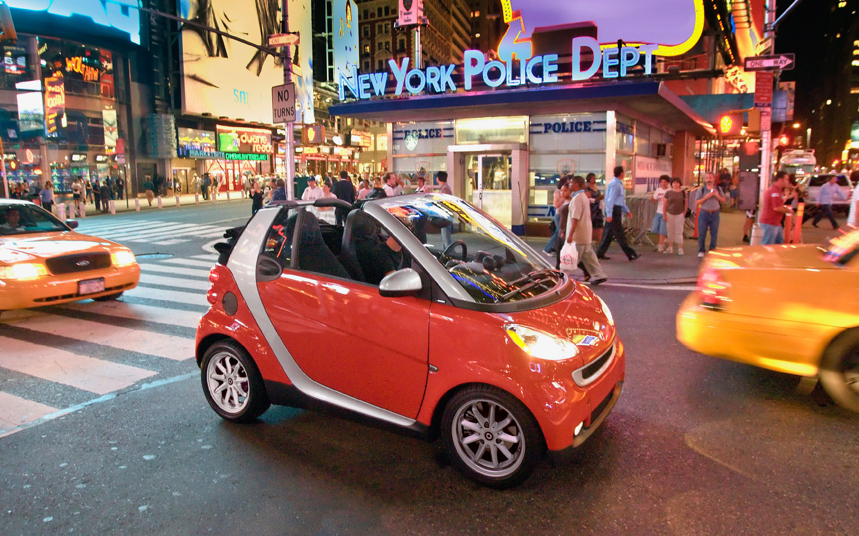 Smart Fortwo Desktop Wallpaper