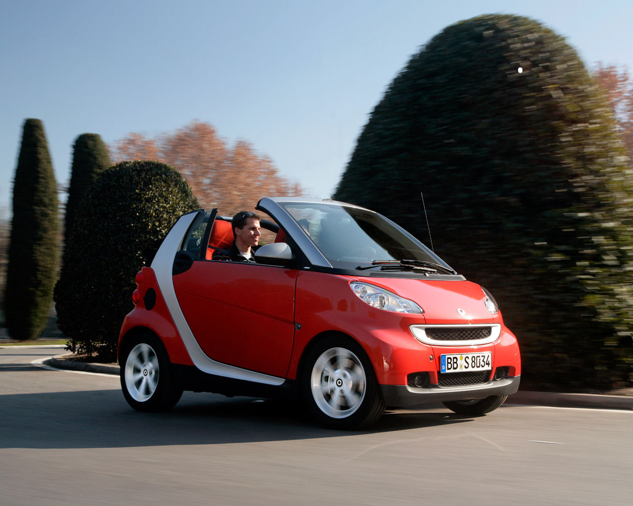 Smart Fortwo Desktop Wallpaper