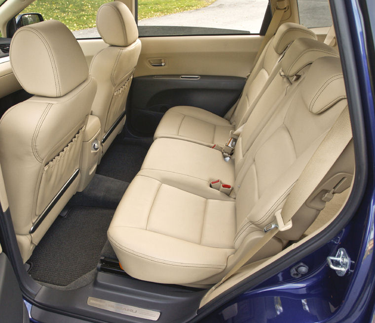 2010 Subaru Tribeca 3.6R Touring Rear Seats Picture