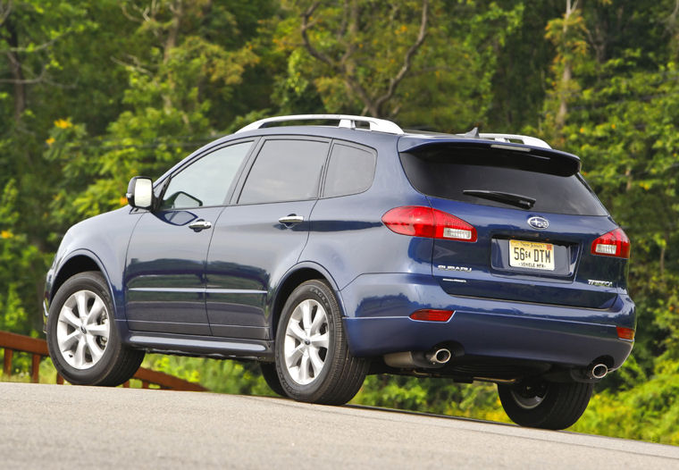 2011 Subaru Tribeca 3.6R Touring Picture