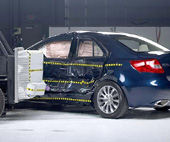 2011 Suzuki Kizashi IIHS Side Impact Crash Test Picture