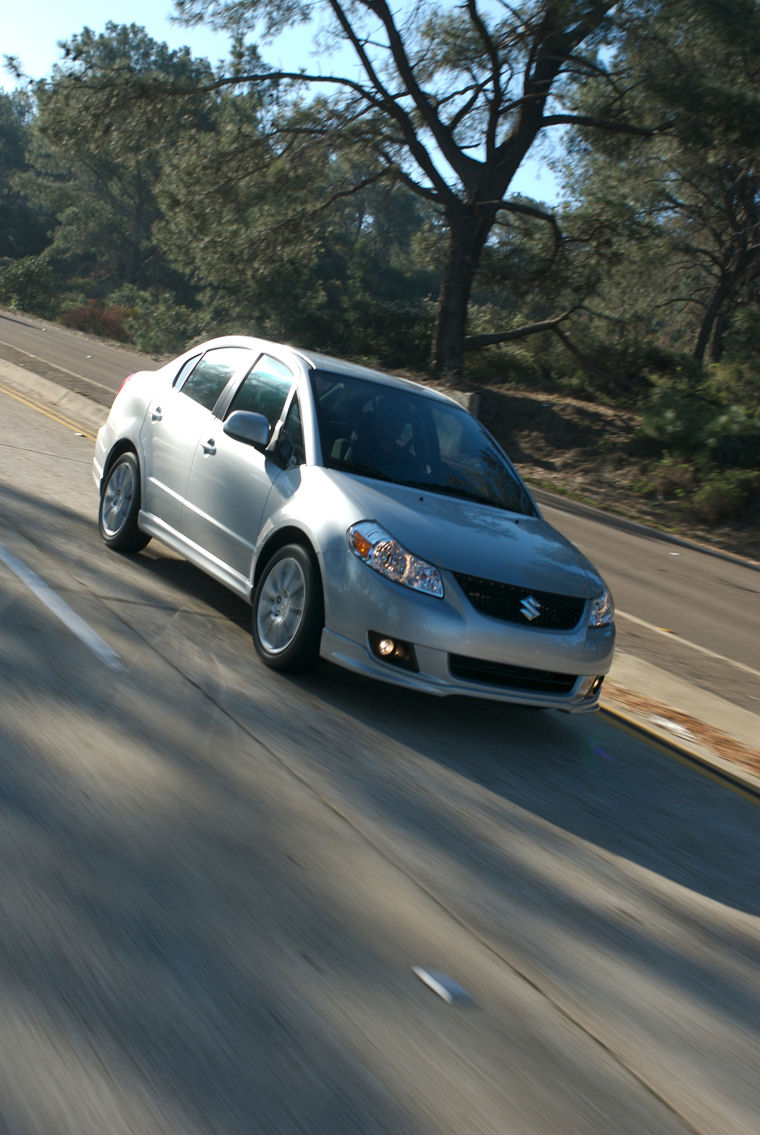 2009 Suzuki SX4 Sedan Picture