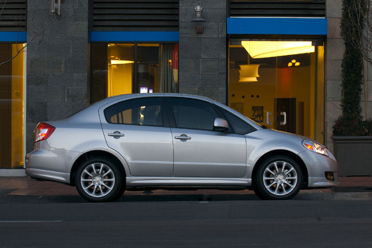 2009 Suzuki SX4 Sedan Picture