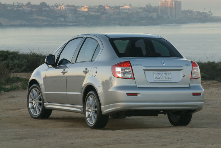 2009 Suzuki SX4 Sedan Picture