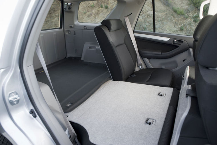 2009 Toyota 4Runner Trail Edition Rear Seats Picture