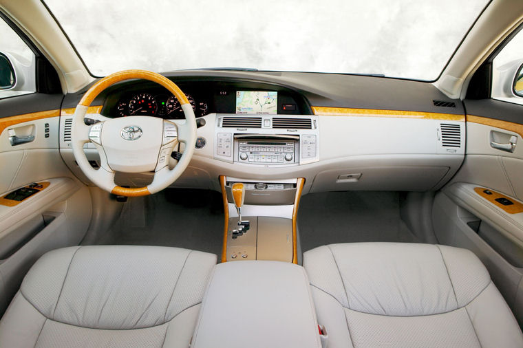 2008 Toyota Avalon Limited Cockpit Picture