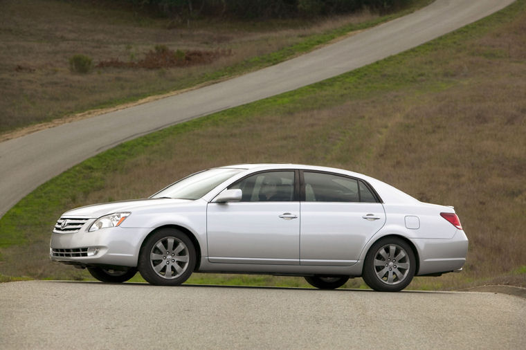 2008 Toyota Avalon Touring Picture