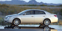 2009 Toyota Avalon Pictures