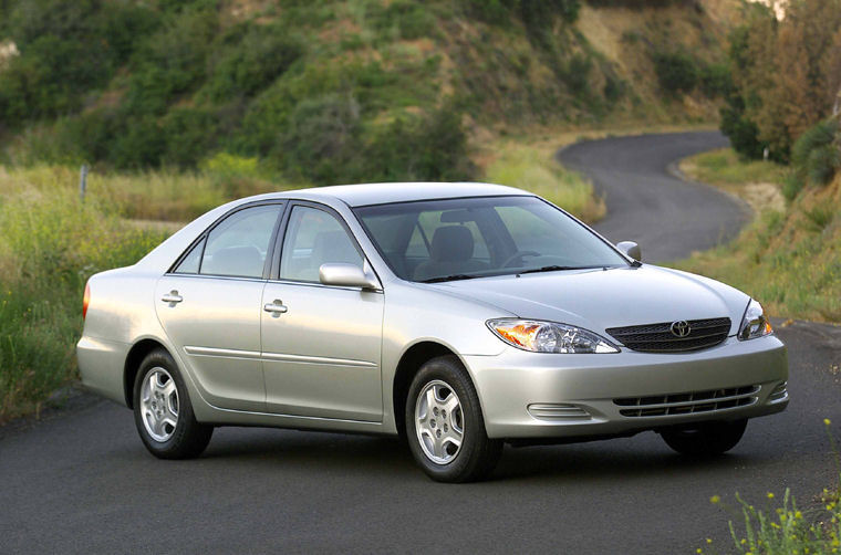 2002 Toyota Camry LE Picture