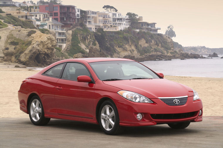 2004 Toyota Camry Solara Coupe Picture