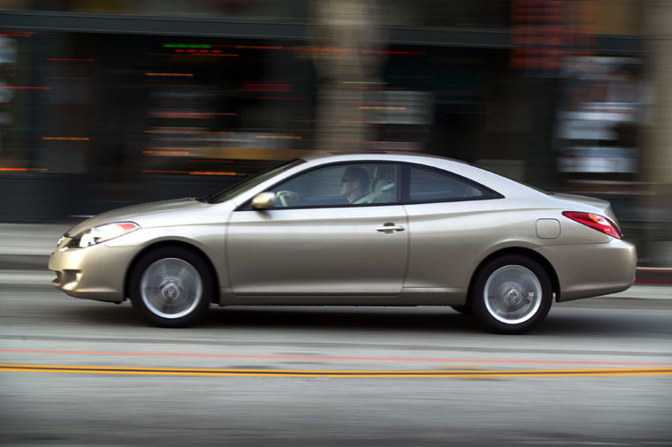 2005 Toyota Camry Solara SLE Picture