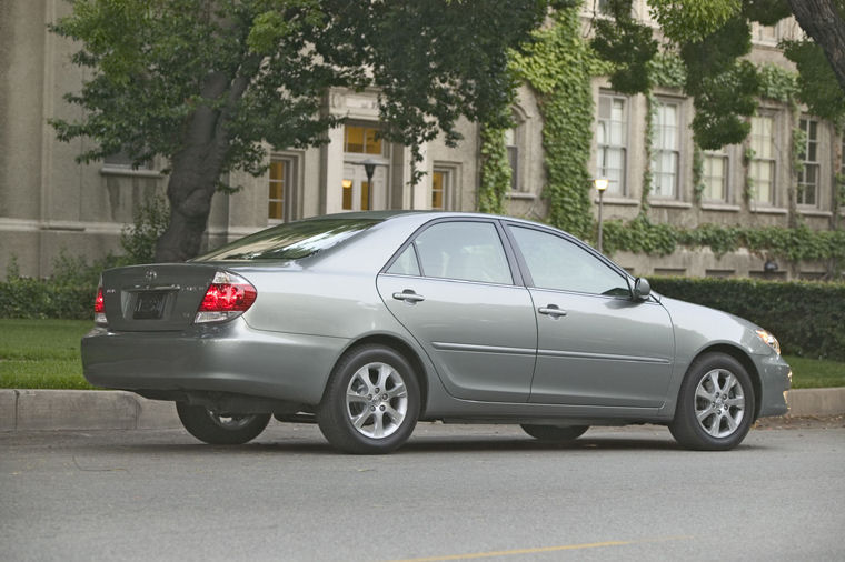 2006 Toyota Camry XLE Picture