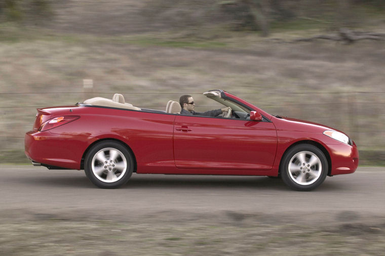 2006 Toyota Camry Solara Convertible SE Picture