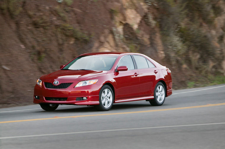 2007 Toyota Camry SE Picture