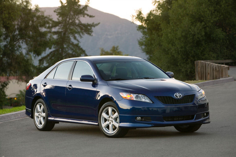 2008 Toyota Camry SE Picture