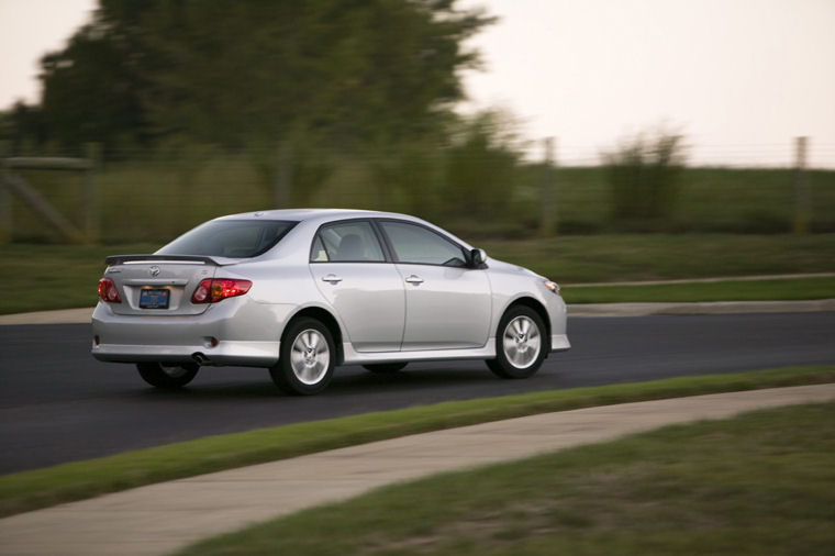 2009 Toyota Corolla S Picture