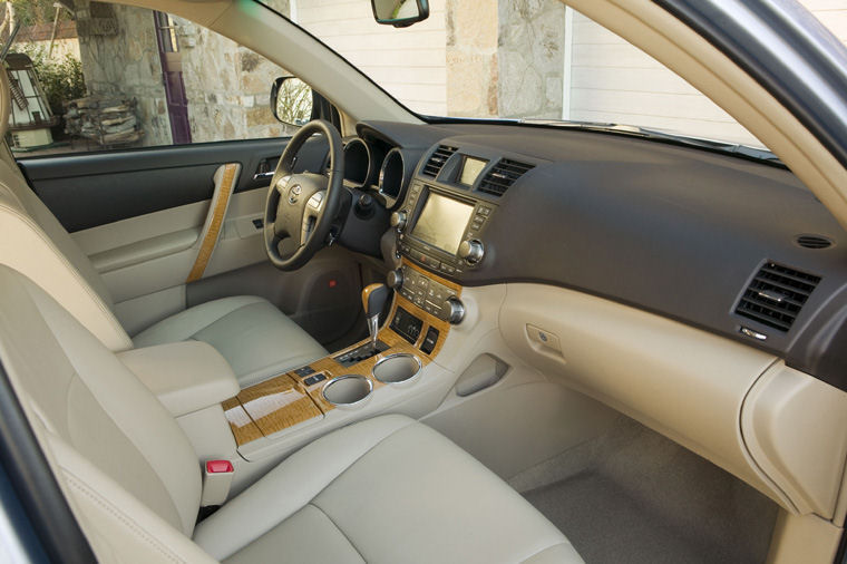 2008 Toyota Highlander Interior Picture