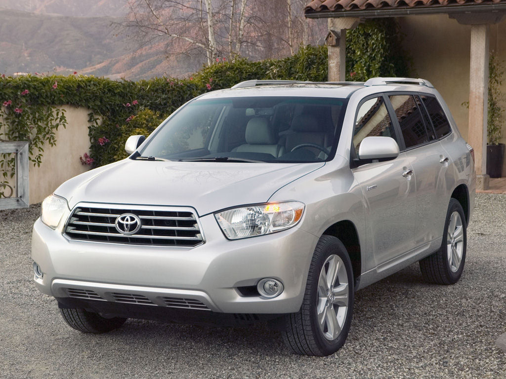 Toyota Highlander Desktop Wallpaper