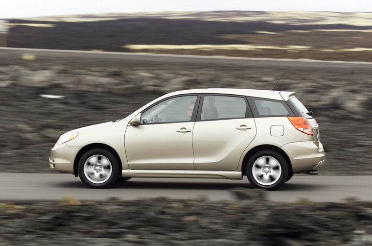 2003 Toyota Matrix XR Picture