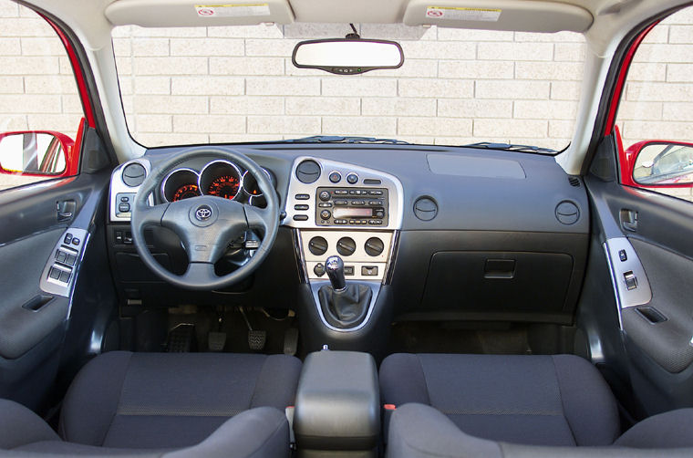 2003 Toyota Matrix Cockpit Picture