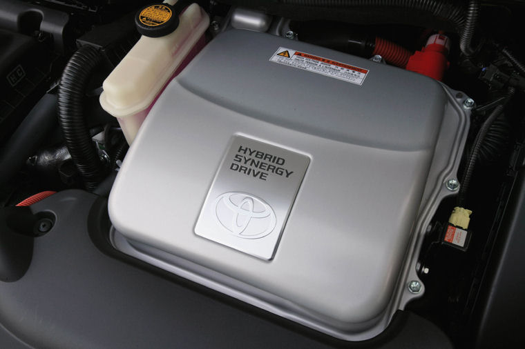 2009 Toyota Prius 1.5L 4-cylinder Hybrid Engine Picture