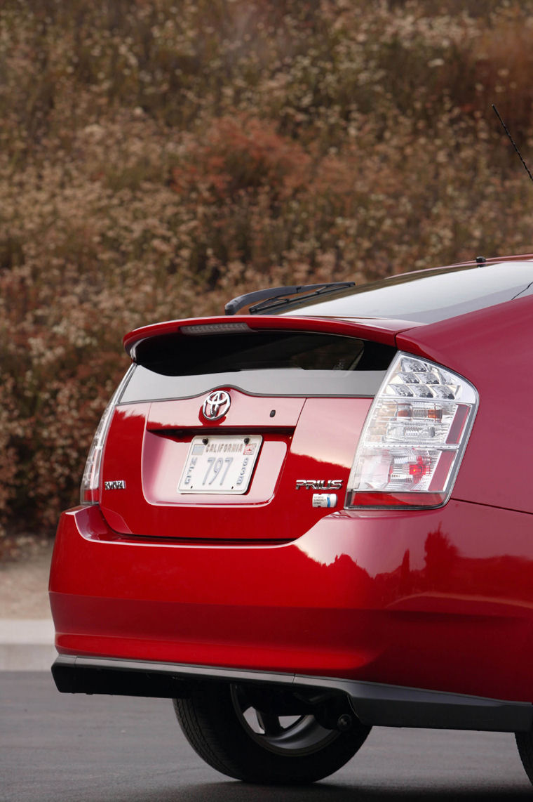 2009 Toyota Prius Touring Tail Lights Picture