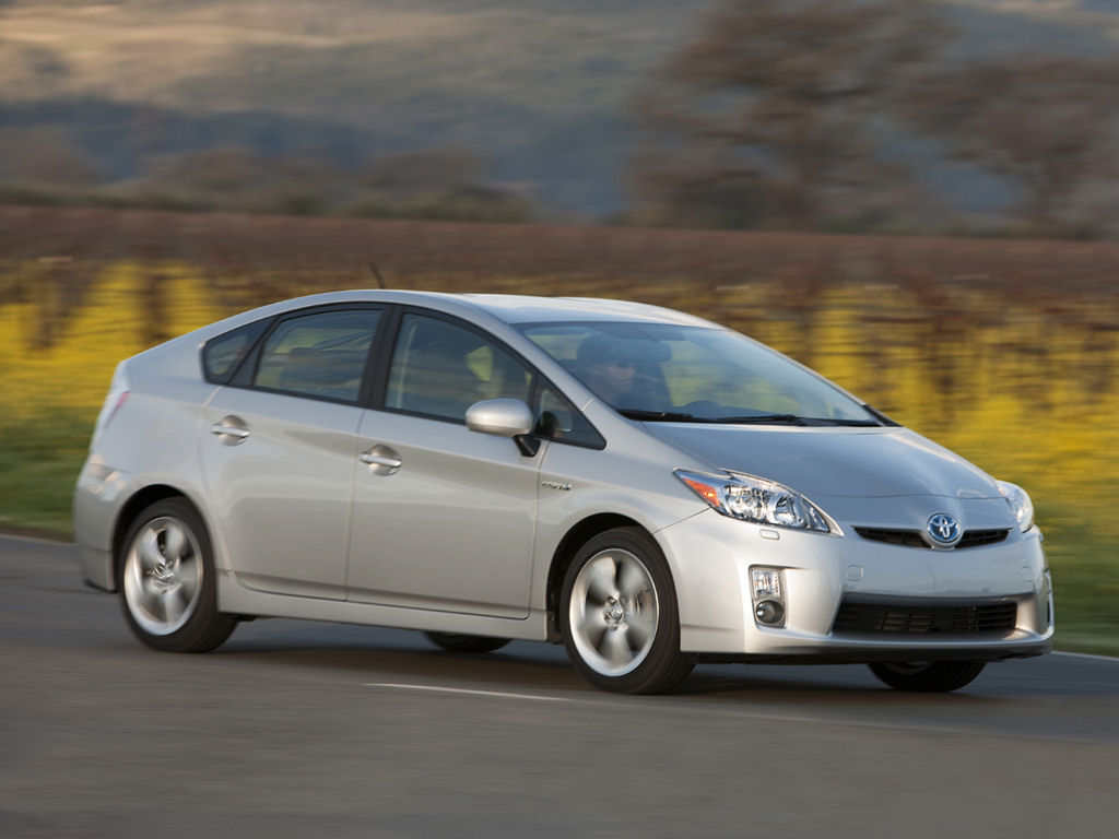 Toyota Prius Desktop Wallpaper