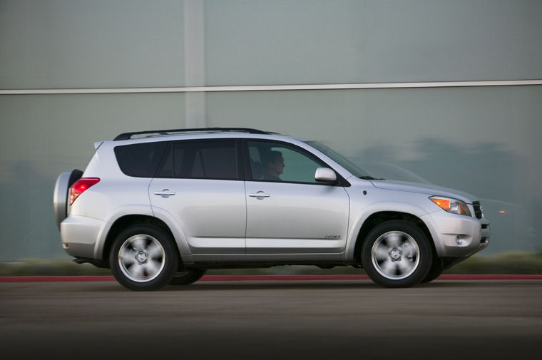 2007 Toyota RAV4 Sport Picture