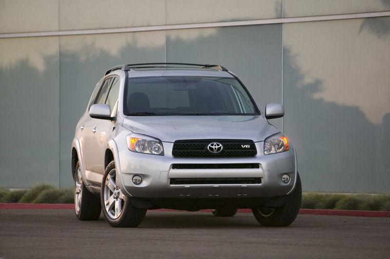 2007 Toyota RAV4 Sport Picture