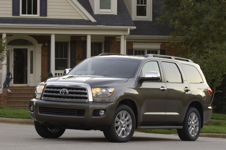 2008 Toyota Sequoia 5.7 V8 Picture