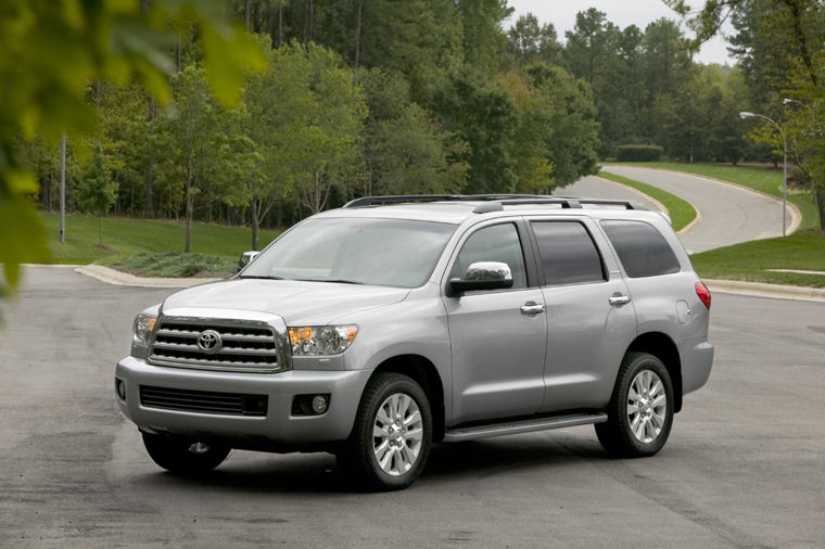 2008 Toyota Sequoia 5.7 V8 Picture