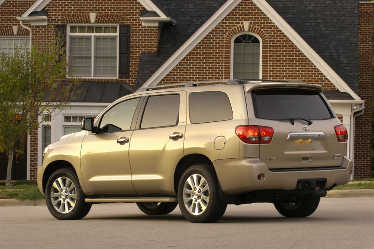 2009 Toyota Sequoia Picture