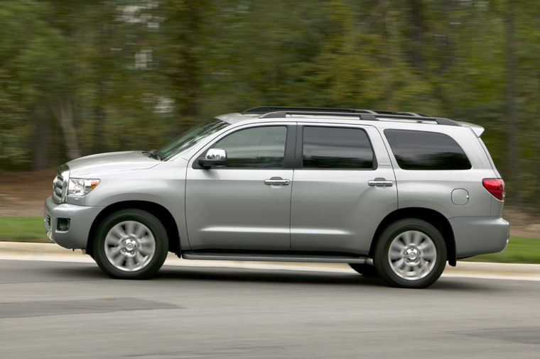 2009 Toyota Sequoia 5.7 V8 Picture