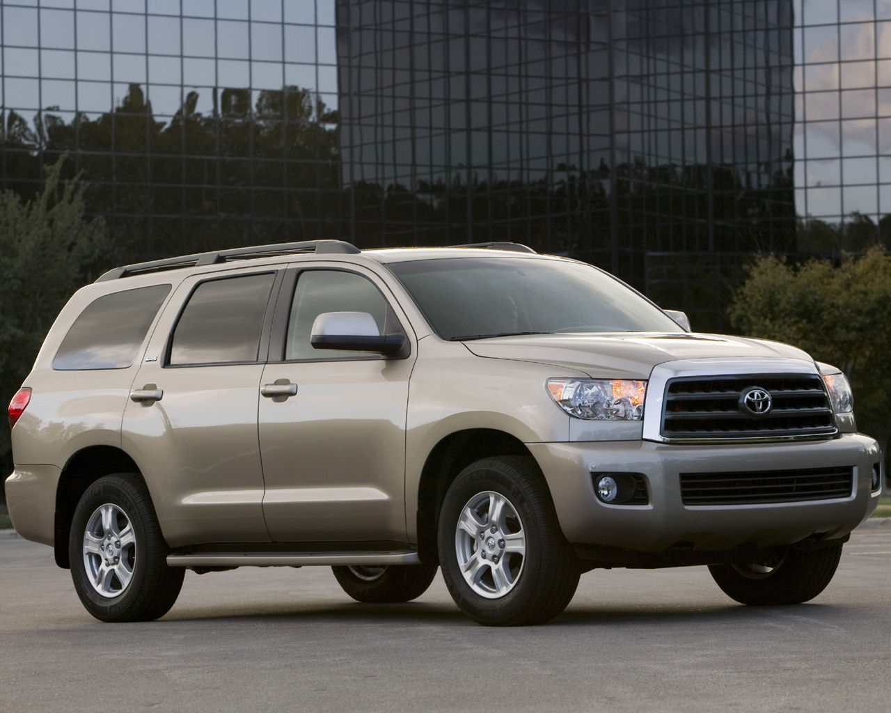 Toyota Sequoia Desktop Wallpaper