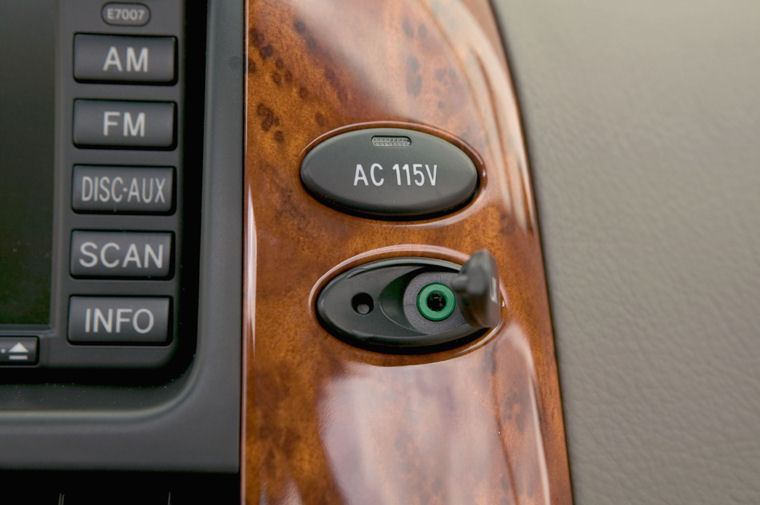 2008 Toyota Sienna Interior Picture