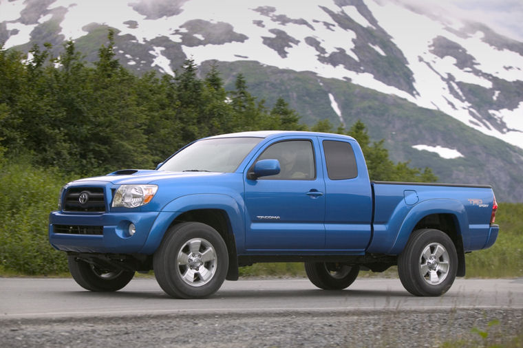 2005 Toyota Tacoma PreRunner Access Cab Picture